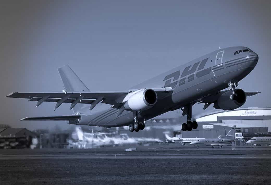 Retrasos en el Transporte Aéreo: Responsabilidades, Seguros y Recomendaciones para Exportadores